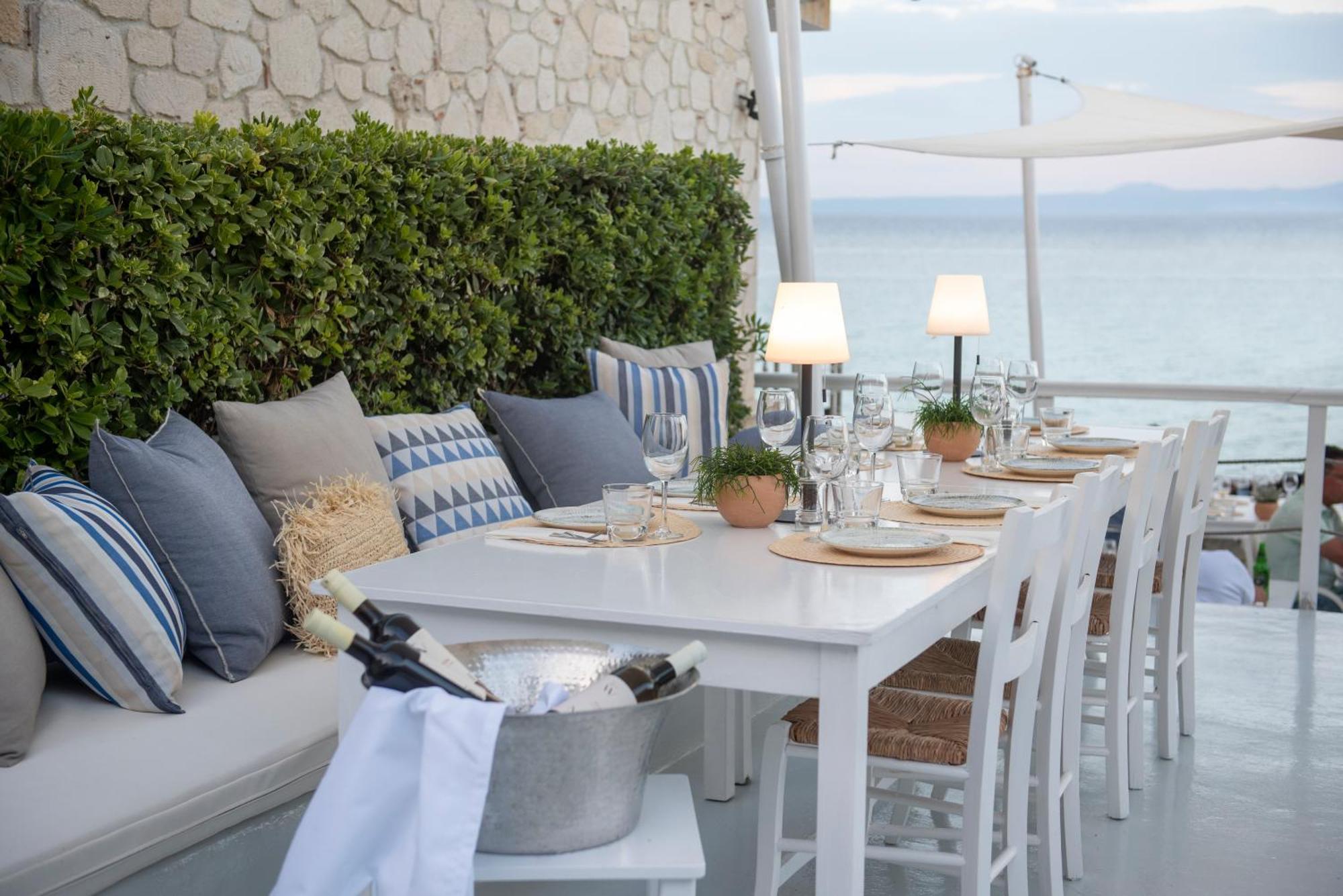 White Suites Resort Afytos Dış mekan fotoğraf