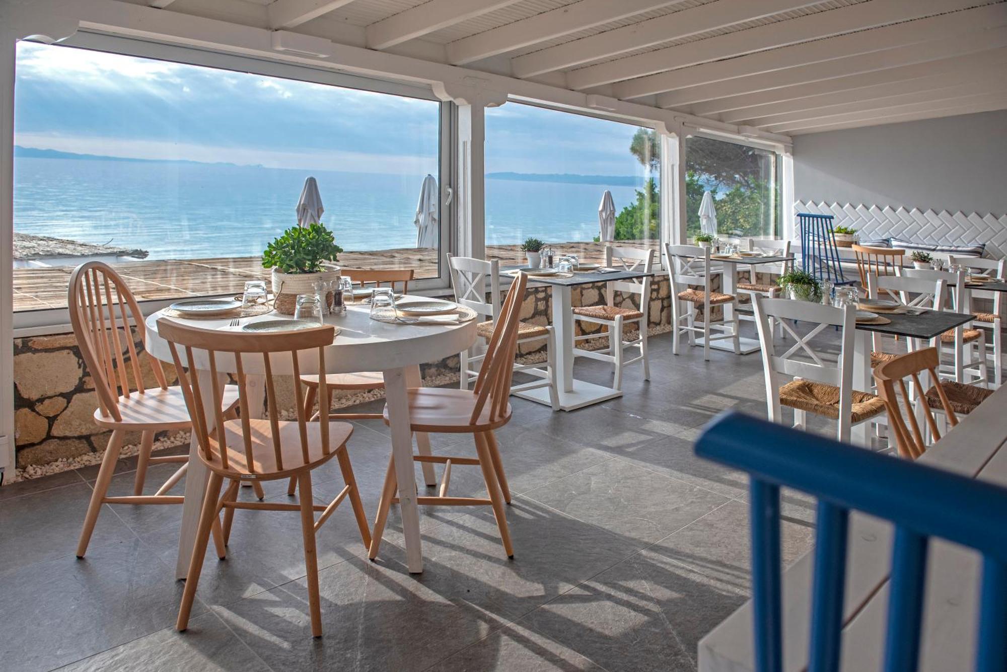 White Suites Resort Afytos Dış mekan fotoğraf